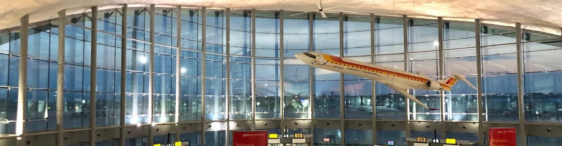 Valencia (Manises) Airport, ES