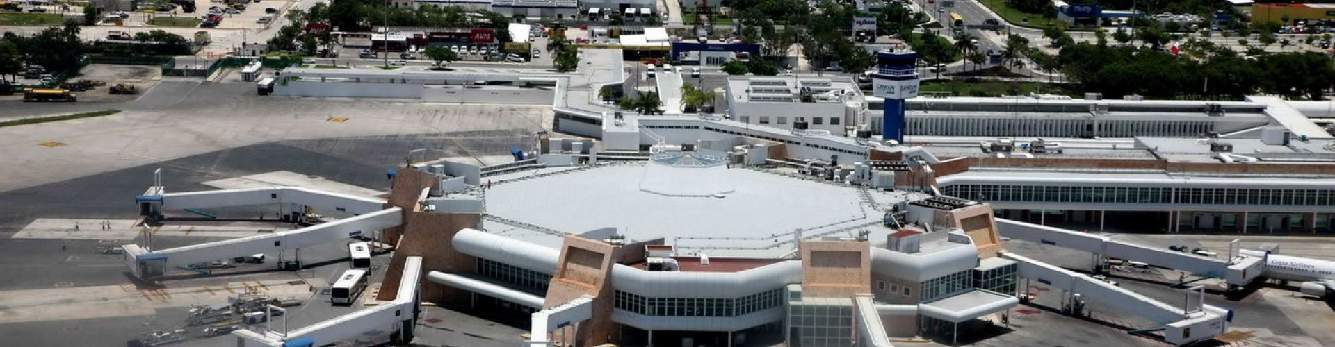 Cancún Airport, MX - Departure View